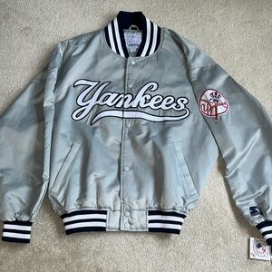 YANKEES JACKET *Brand New* - STARTER TEAMWEAR - GENUINE MLB MERCHANDISE